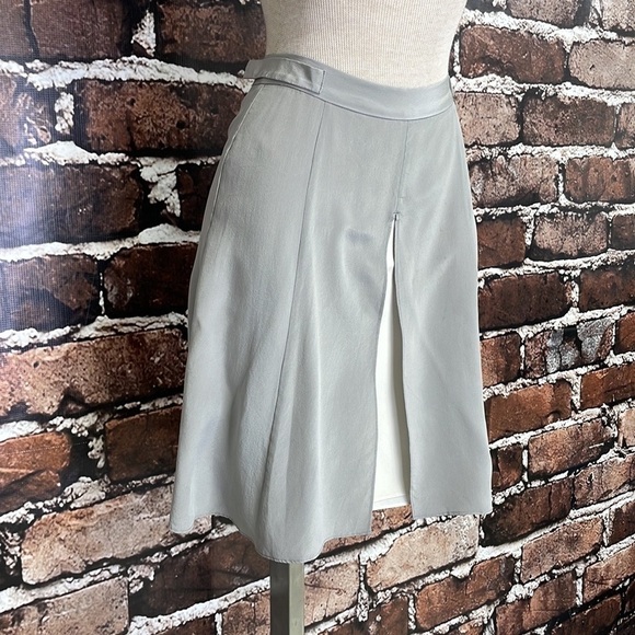 CLUB MONACO Skirt Gray White Silk Split Front Size 00 - Picture 4 of 10